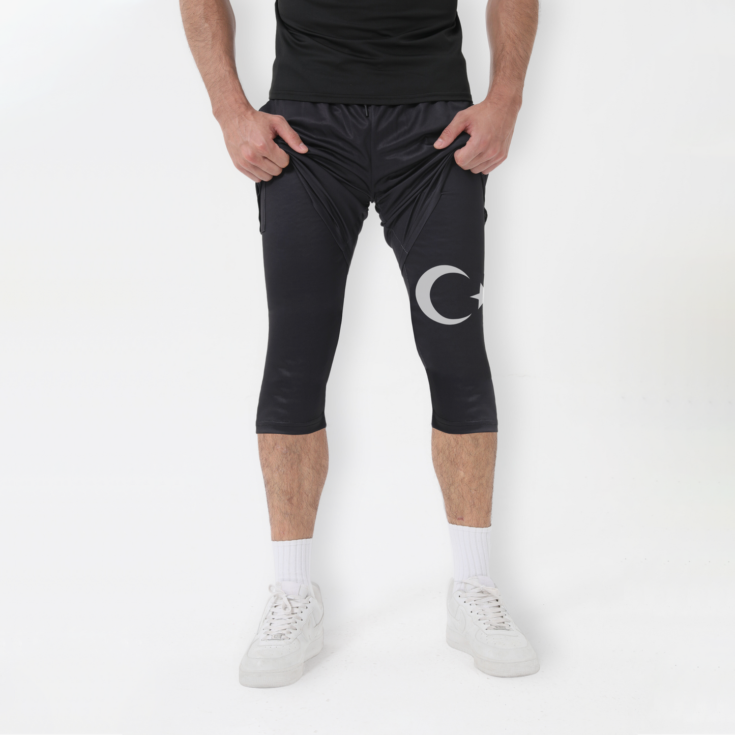 Turkiye - White 'Awrah' 3/4 Shorts